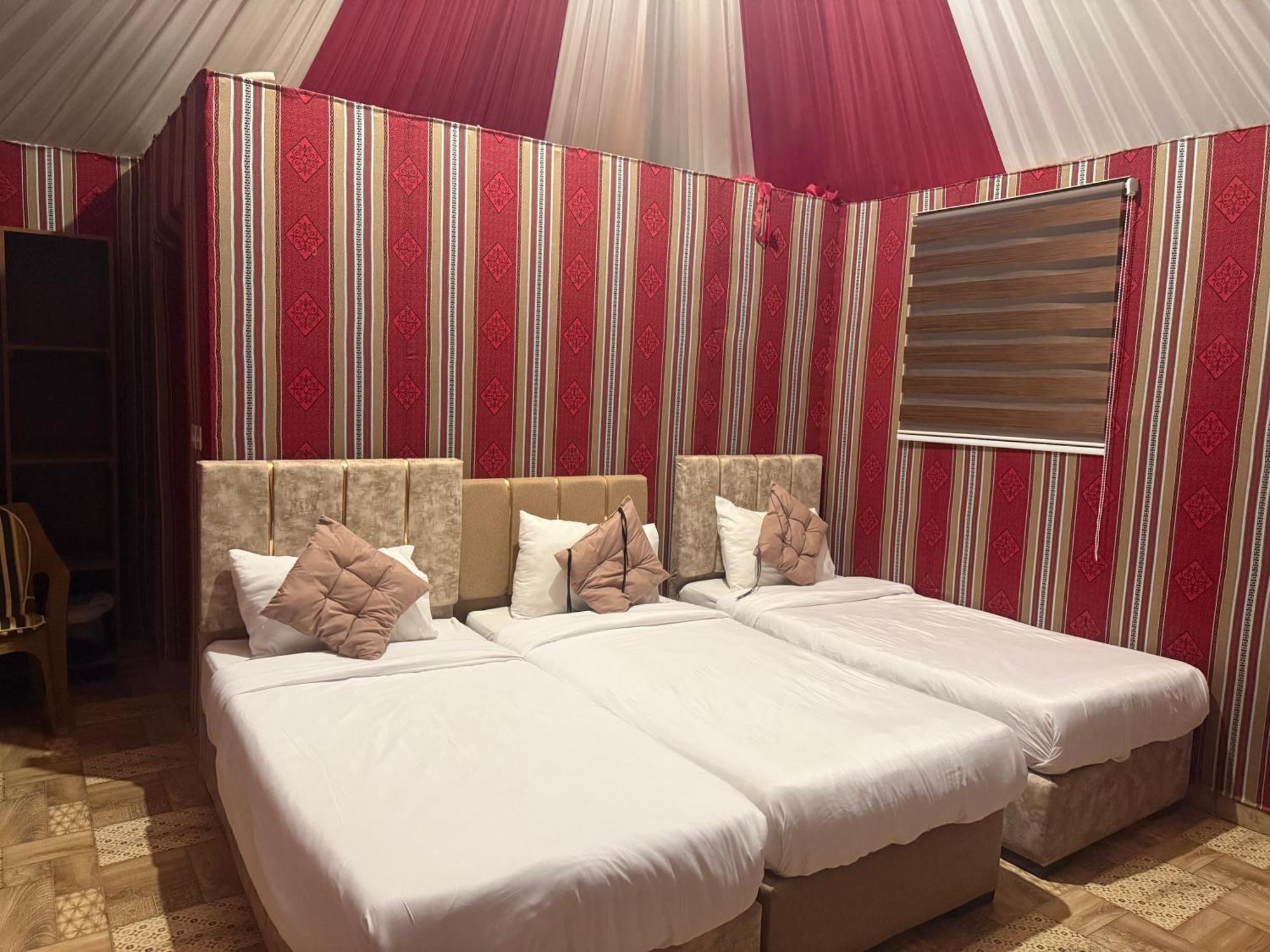 Rum Luxury Camp Wadi Rum Exterior photo